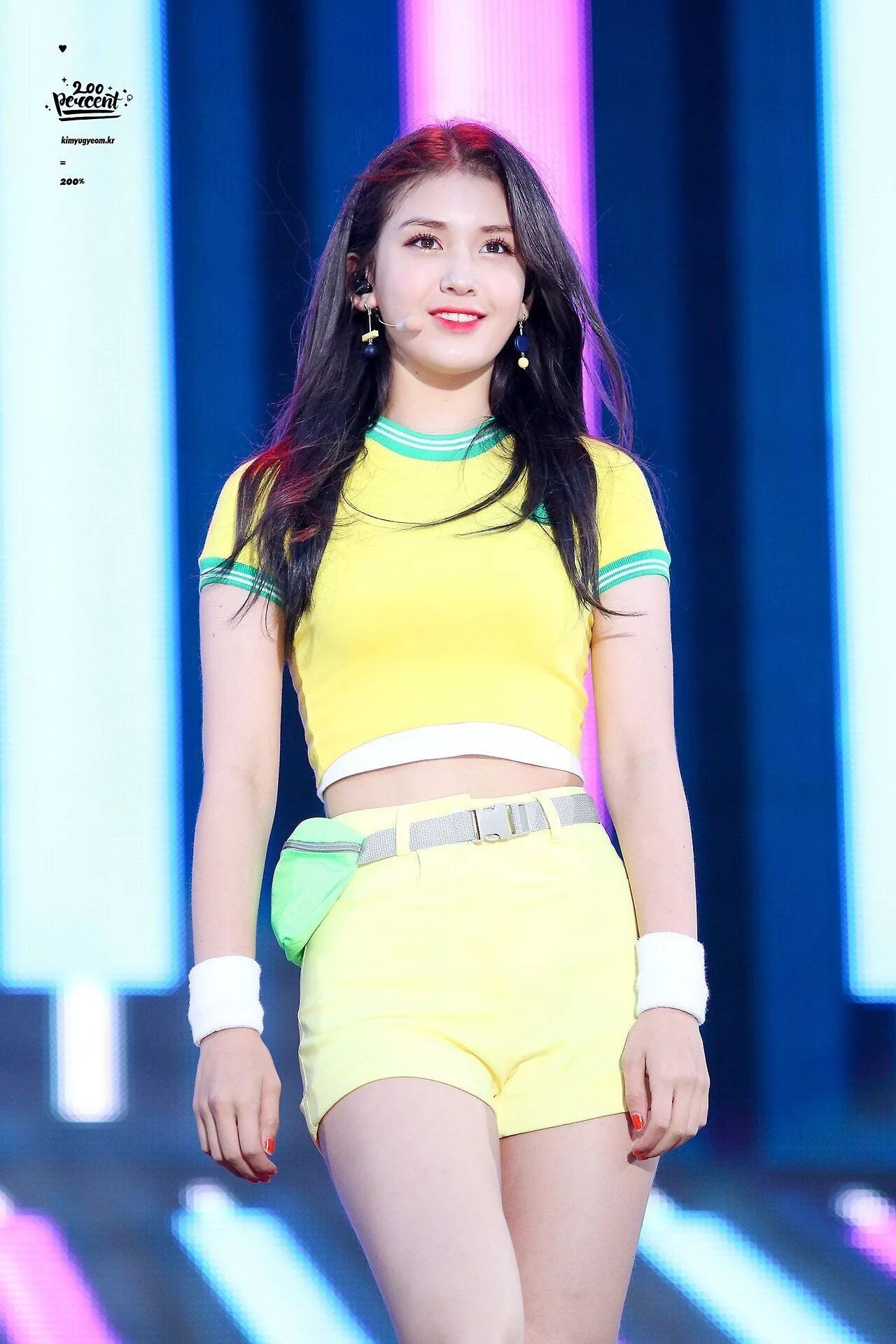 Jeon somi фигура. Соми кпоп. Jeon somi фигура. Чон со-ми. Jeon somi deepfake.