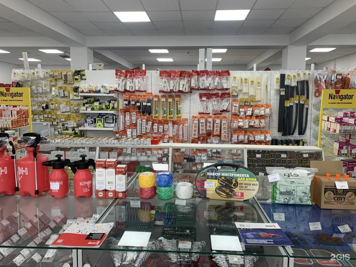 Мастерок магазин каталог. Мастерок каталог товаров. Магазин мастерок в земетчино каталог товаров с ценами. Мастерок строительный рынок. Магазин мастерок вывеска.