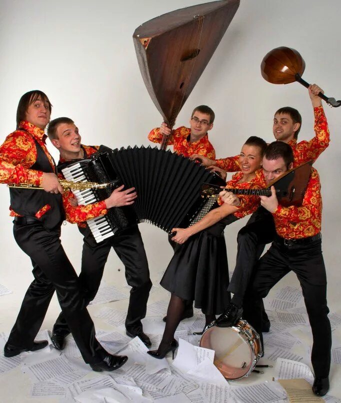 государственный ансамбль татарстана. болгарский народный инструментальный ансамбль. осипова. оркестр костромской филармонии народный. ансамбль бис-квит санкт-петербург.