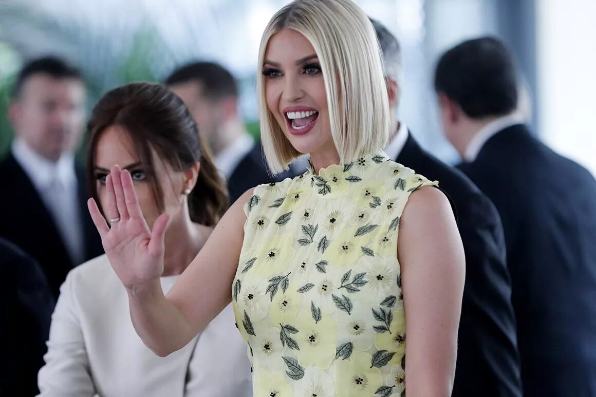 Иванка умерла. Иванка Трамп. Иванка Трамп 2020. Иванка Трамп 2021. Ivanka Trump в молодости.