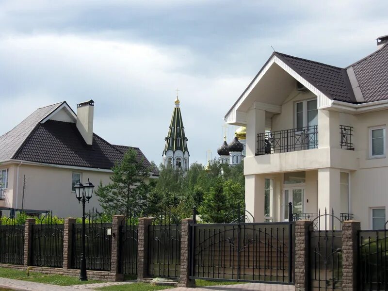 коттеджный поселок кедры истринский район. поселок кедр московская область. чеховский р-н коттеджный поселок кедр. посёлок кедровое верхняя пышма. поселок кедры новорижское шоссе.