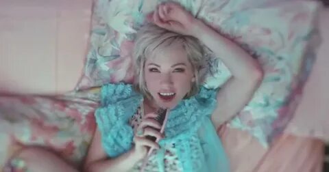 Boom i want you in my room