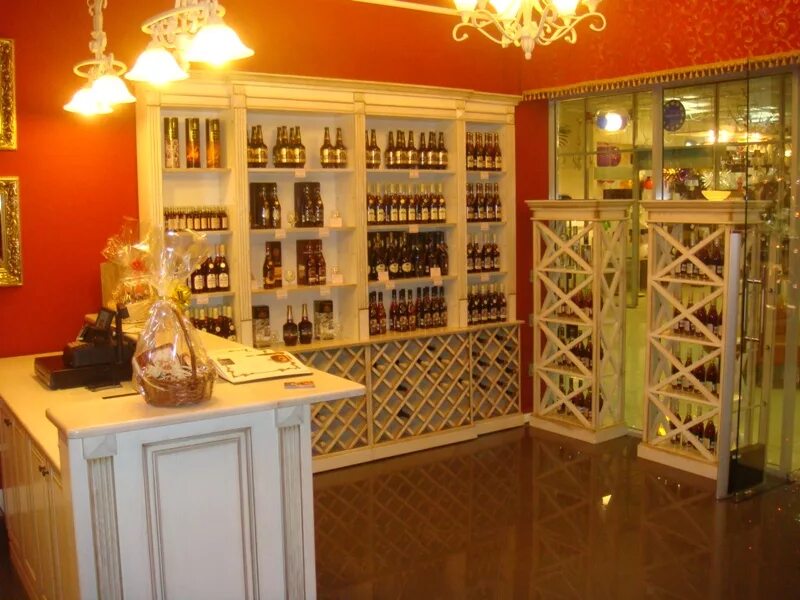 фирменный магазин дербентского коньячного завода в дербенте. фирменный магазин дагестан. дербентского коньячного комбината картинки. фирменный магазин дербентского. дербентский коньячный завод фирменный магазин.