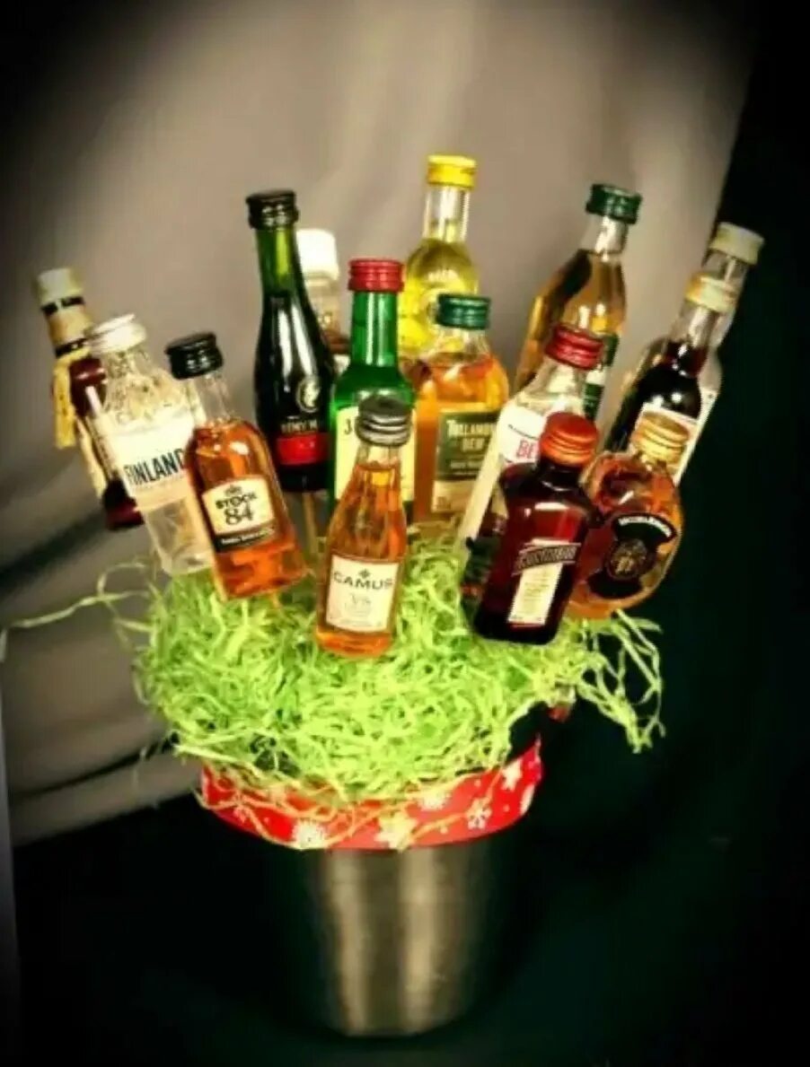 21st birthday alcohol bouquet 21st birthday gifts, Alcohol gifts, Liquor gifts