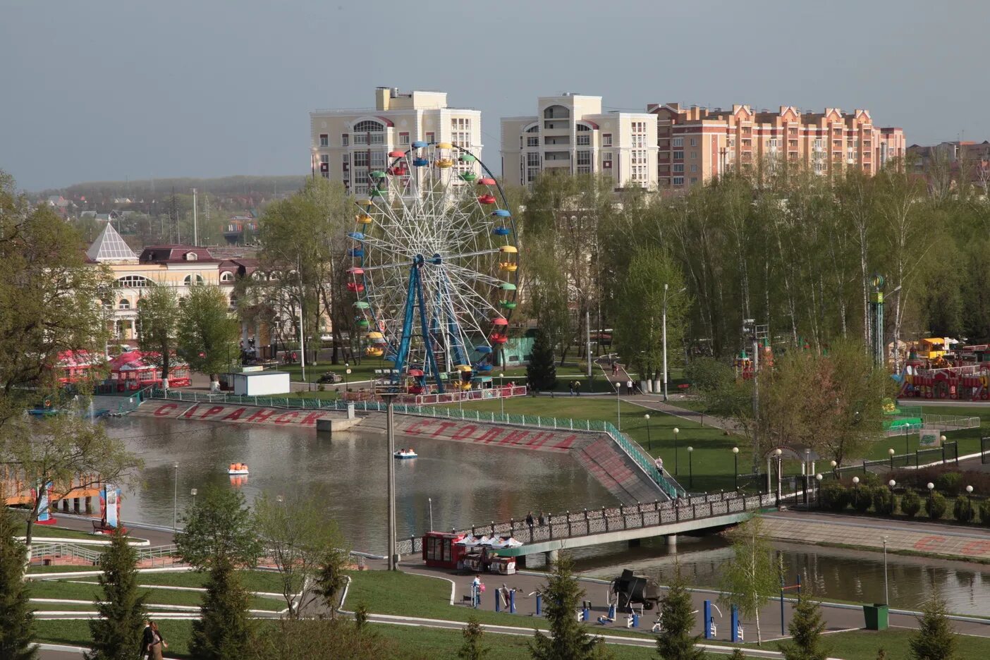 Сколько сегодня в саранске. Набережная Инсара Саранск. Инсар парк. Саранск Олимпийская деревня. Инсар (город).