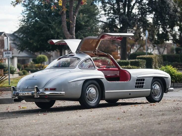 Mercedes gullwing 300. Mercedes gullwing 300. Mercedes benz 300sl 1955. Mercedes 300 sl 1955. Mercedes 300sl gullwing.