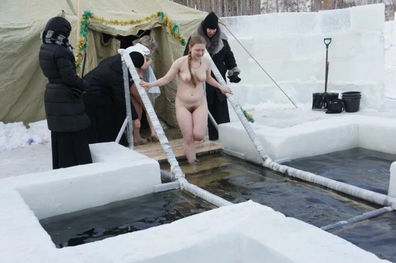 Голые Рождественские Купания