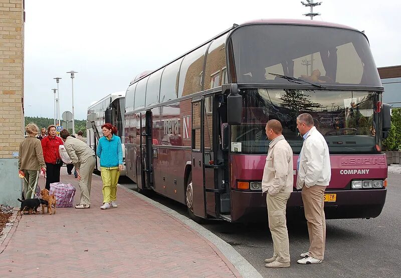 перевозчики общественного транспорта. новые автобусы. Mercedes benz sprinter classic. перевозчики общественного транспорта. городской микроавтобус.