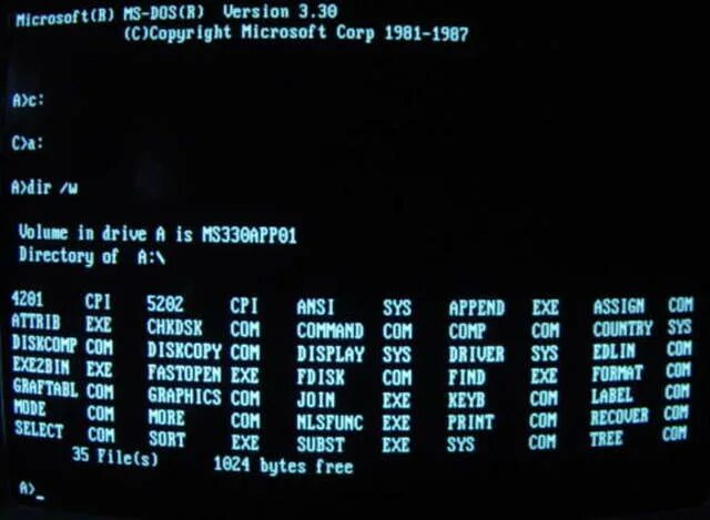 Е дос. Интерфейс MS dos 3.0. MS-dos версии 3.0 возможности. Интерфейс MS-dos 6.22. Дисковая Операционная система MS dos.