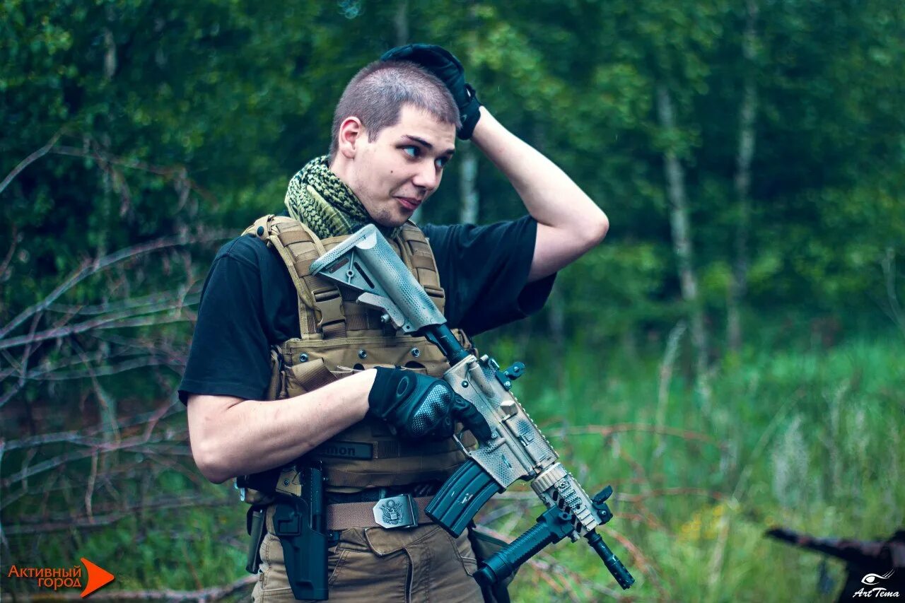 Позывные для страйкбола. Страйкбол елена делигиоз страйкбол. Шеврон с позывным для страйкбола. Миша галустян страйкбол. Вячеслав коренев леший.