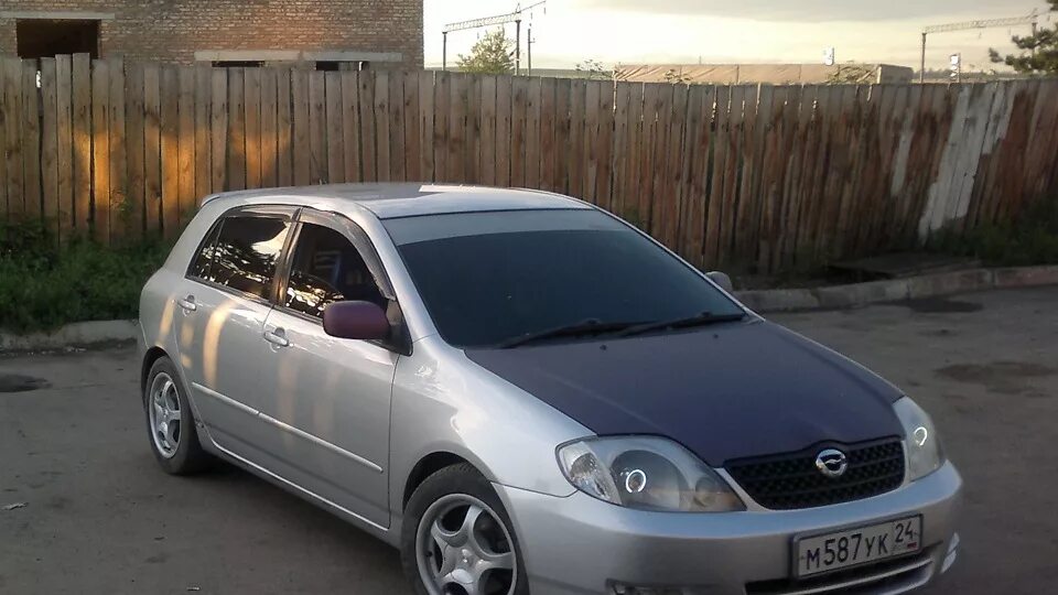 Toyota corolla runx 2002. Королла ранкс 2002. Corolla runx 2005. Corolla runx. Тойота королла ранкс 2002.