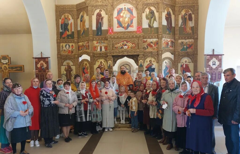 пермский край октябрьский район поселок октябрьский. архангельская церковь пронск. октябрьский ферзиковского района калужской. церковь иконы иверской божьей матери рязань. храм п октябрьский.