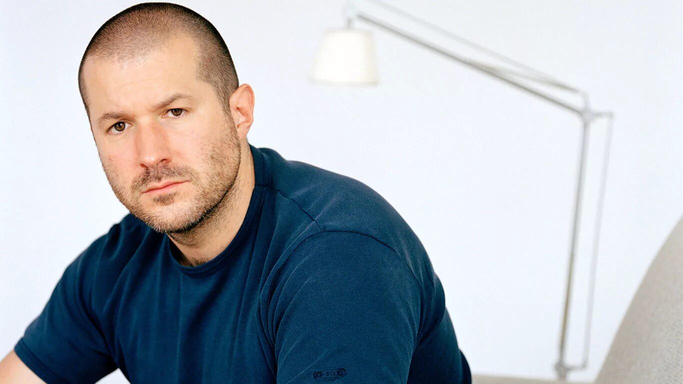 иван баринов. дизайнер apple джонатан айв. Johnny ive. дизайнер джони айв. джони айв 2021.