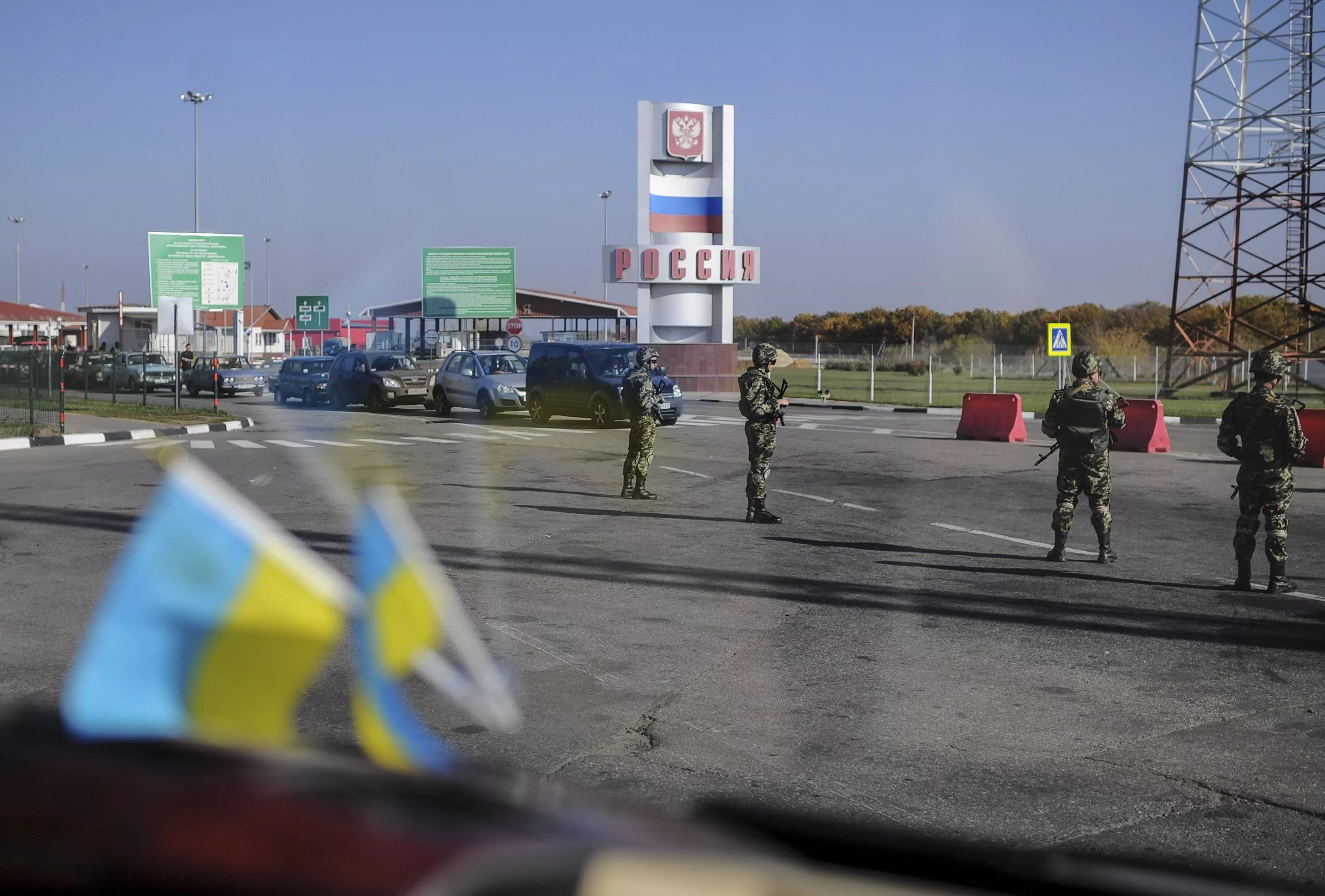 Открыта ли граница украиной. Граница крыма с украиной. Пункт пропуска еленовка. Контрольно-пропускной пункт. Кпвв "чонгар" и "каланчак".