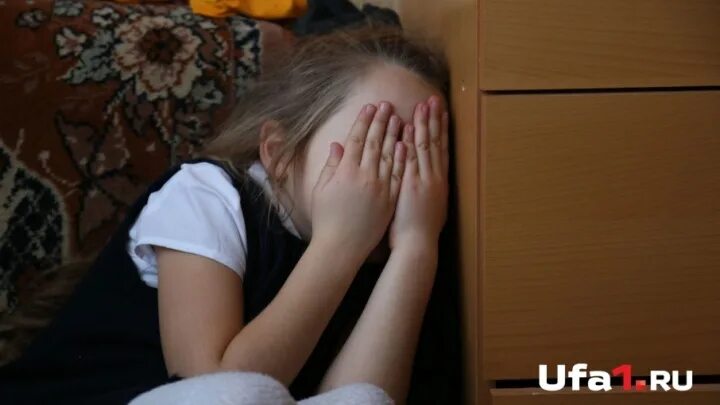 Насилуют Малолеток Девственниц