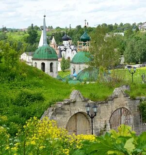 Поселок старица