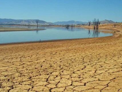 В какой водоем впадает или пересыхает