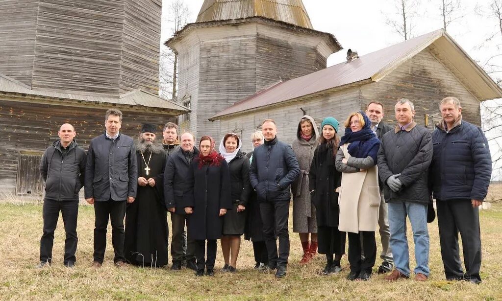 Подслушано в каргополе в контакте. Новости в Каргополе. Новости Каргополя. Новый театр в Каргополе. Мэр города Каргополь.