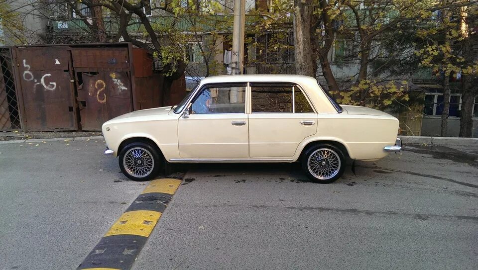 Разболтовка 2101. Занижение 2101 -90. Ваз 2101 на литье. 2101. Ваз 2101 на bbs r15.