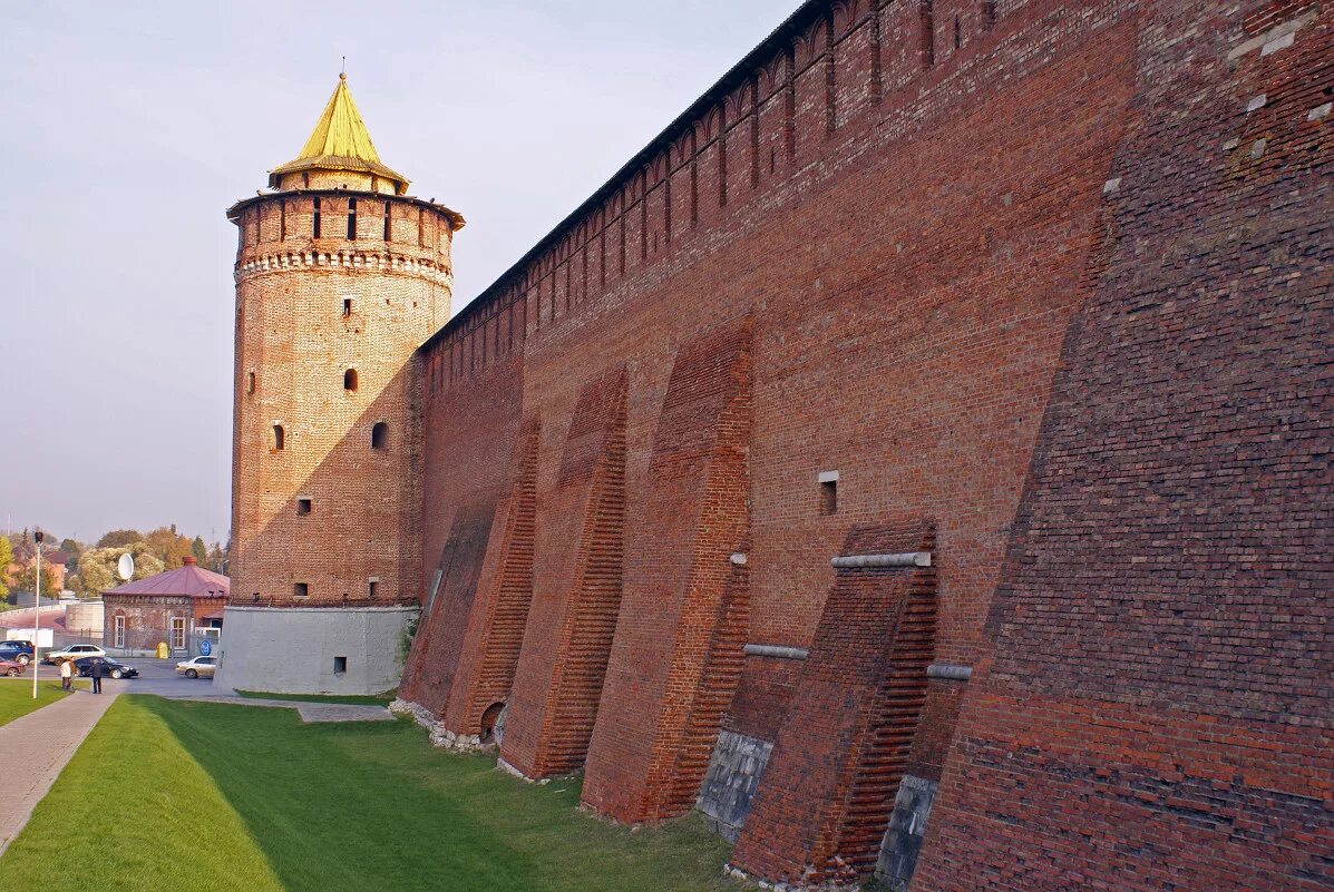 Кремлевская стена история