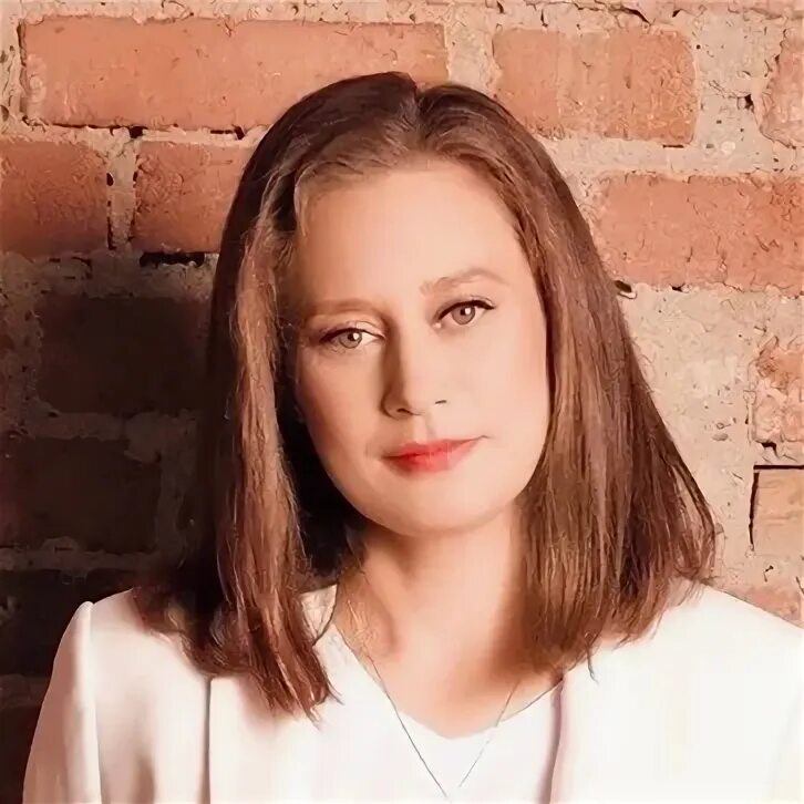 Элис л ворд. Яна новикова нижнекамск. Элис грей фото. Элис сумерки стрижка. Эшли грин фото.