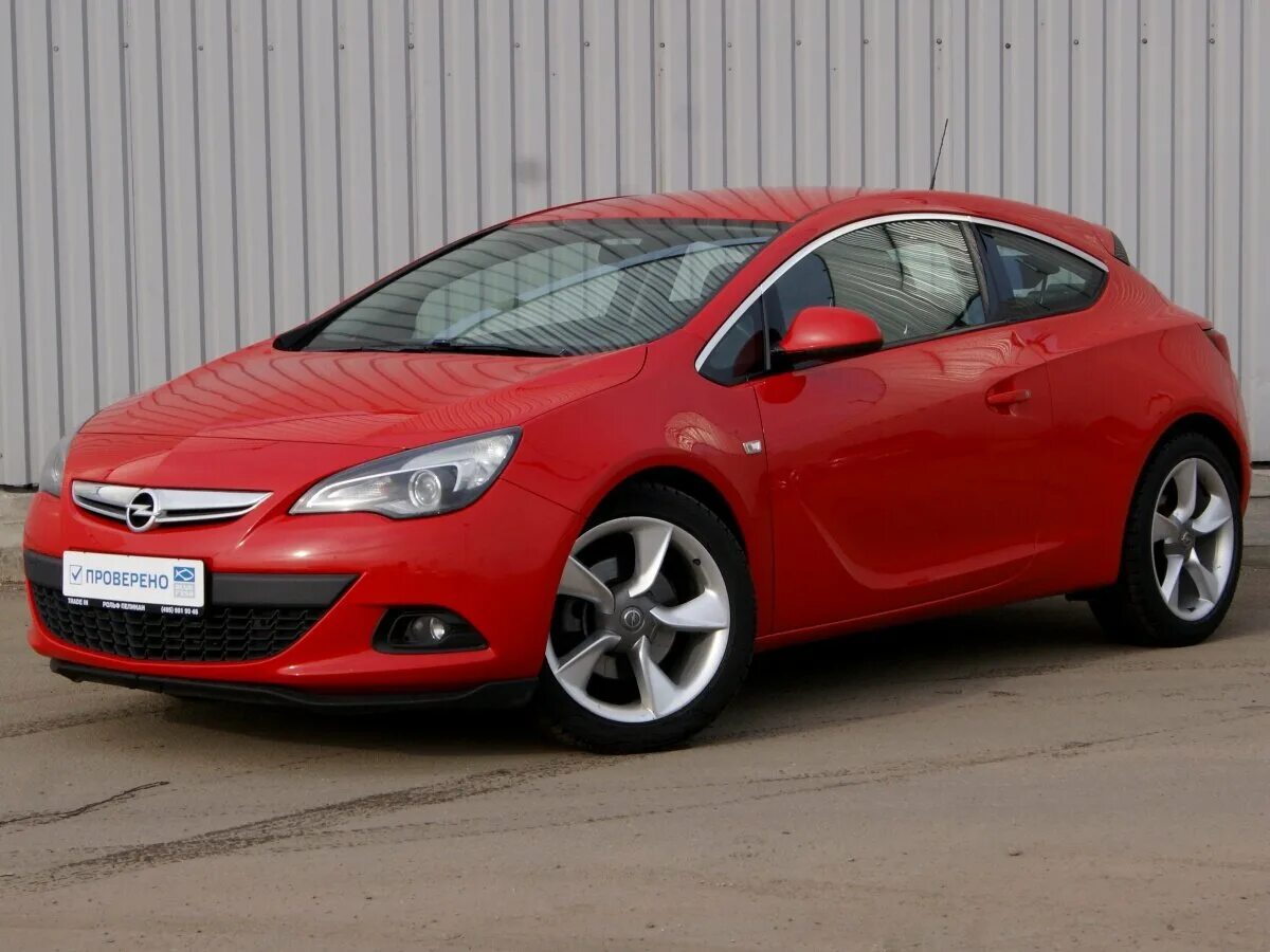 Купить опель j хэтчбек. Opel Astra GTC 2012 красная. Opel Astra GTC 1.4 турбо. Opel Astra GTC 2012 1.4 Turbo.