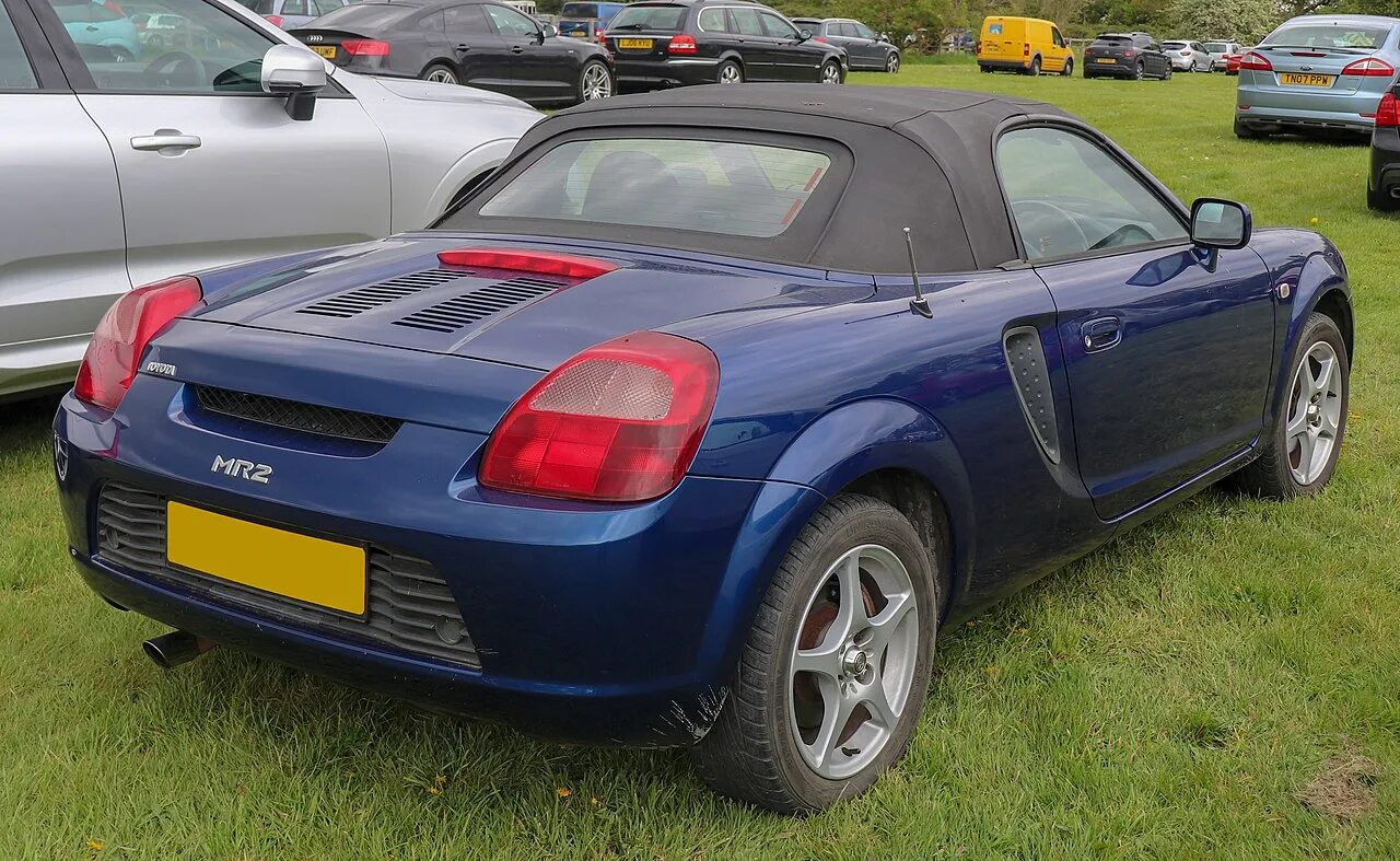 Тойота мр2 характеристики. Mr 2 Тойота 3 поколение. Toyota mr2 2002. Toyota Mr-s 2002 синяя. Тойота мр2 кабриолет.