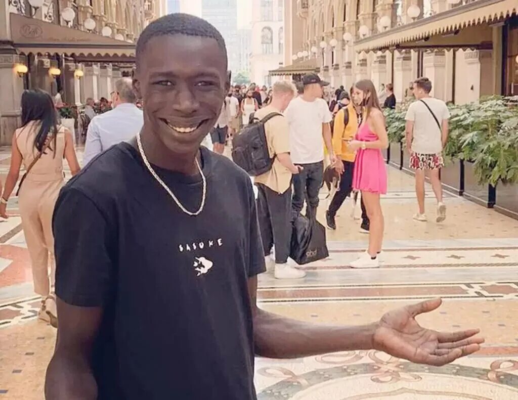 Молодой миллион. Молодой миллион. Парень с кучей денег. Дениг. Молодой миллион.