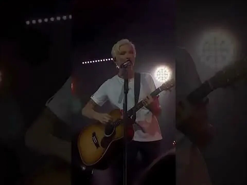 Ночная трасса. Город ночь дорога. Ночные сн. Сурганова ночные снайперы клипы. Звезда с неба.