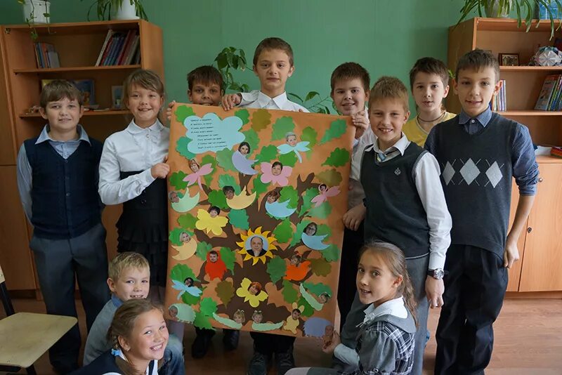 Сайт солнечной школы. Школа Солнечная Солнечногорский район. Солнечная школа интернат. Школа в Солнечном. Школа Пансион Солнечная.