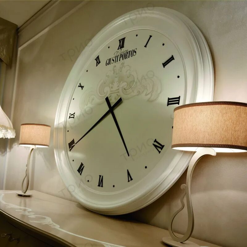 Время в италии часов. Часы от итальянского дизайнера. Фабрики итальянской часов. Italiano час.