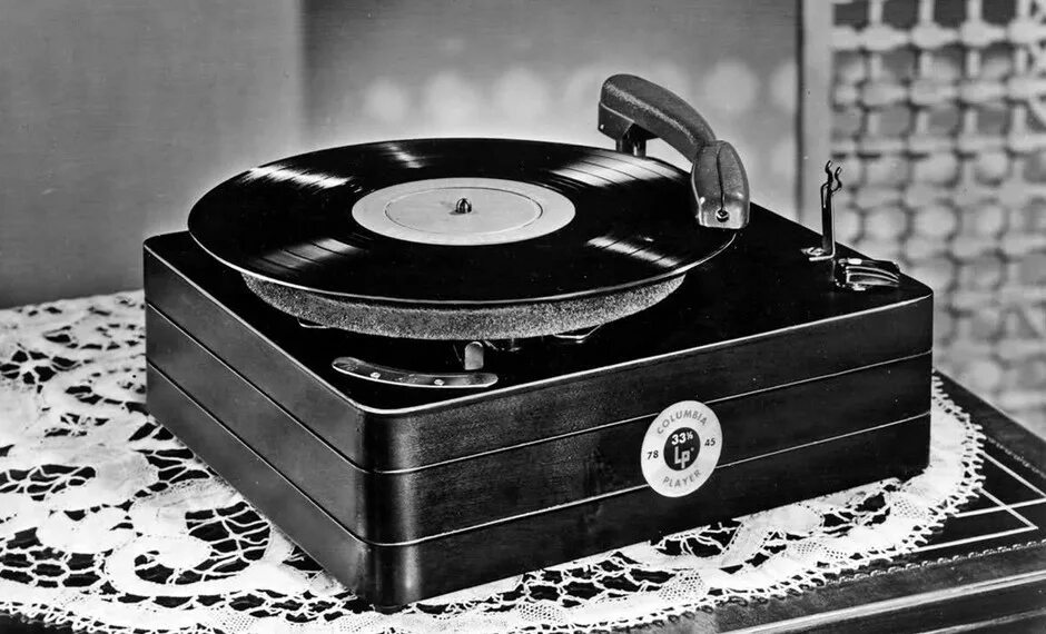 Older слушать. фон cowboys don't cry обложка альбома. обложка для старых песен. альбом older. Older слушать.