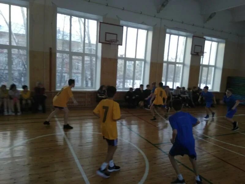 Школа 2 рейтинг. Лицей номер 1 Зеленодольск. Лицей 1 Шадринск. Омск баскетбол 2007 год. Красноярск 1 лицей баскетбол.