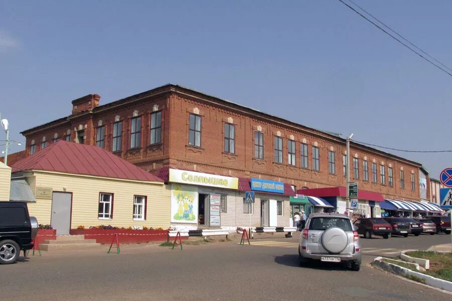 Паз 32053 алексеевское республика татарстан 888. Такси елабуга казань. Автовокзал мамадыш. Автовокзал мамадыш. Автовокзал фото.