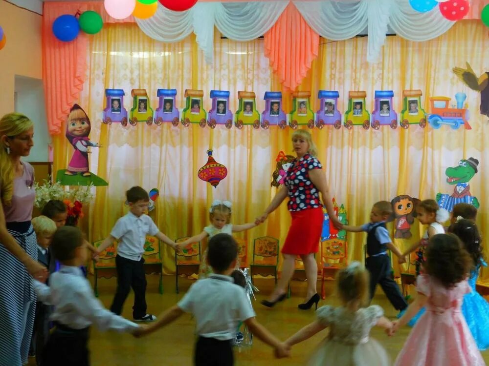 Детский сад родничок новоалександровск. 50 родничок. Мдоу костинский детский сад. Открытие сада родничок в набережных челнах. Да в детском садике.