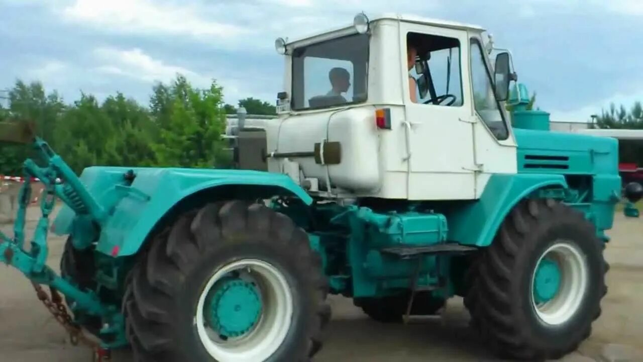 T 150 c. Трактор т 150к-06. трактор t-150k. трактор мтз т-150к с. трактор т 150к зеленый.