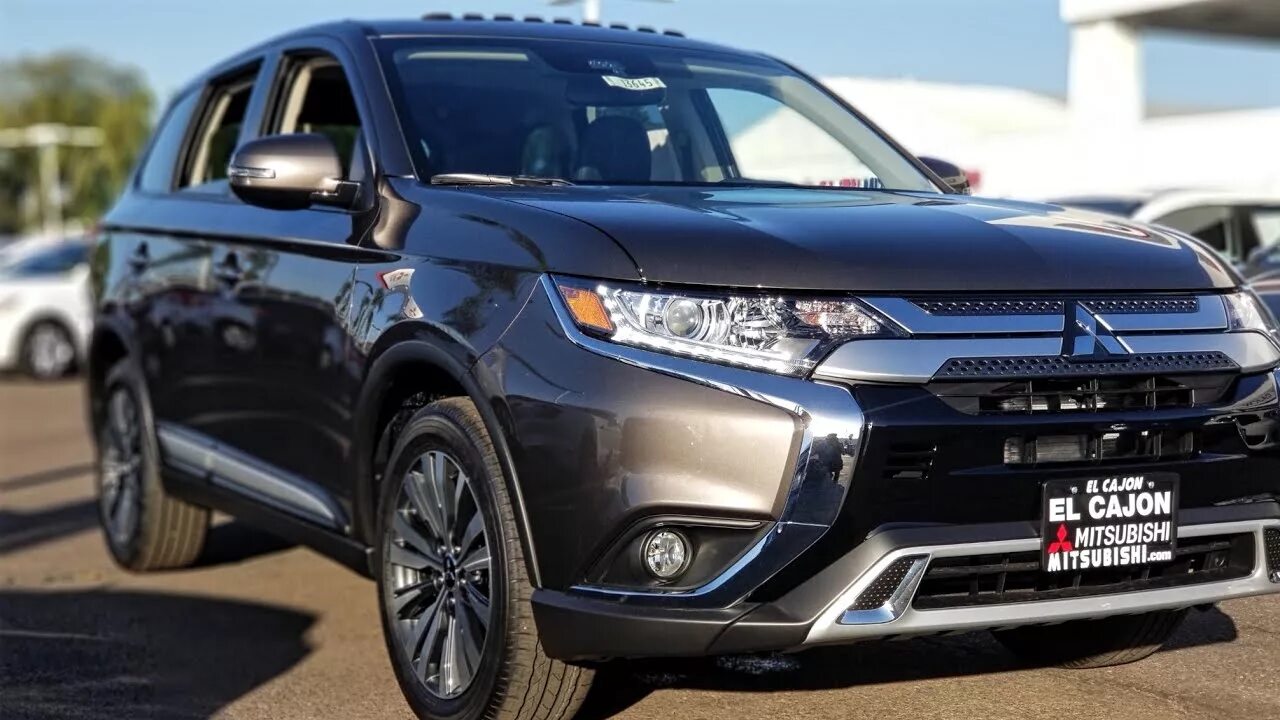 Мицубиси Аутлендер 2020. Митсубиши Аутлендер 2020. Mitsubishi Outlander Sport 2020. Mitsubishi Mitsubishi Outlander 2020. Мицубиси аутлендер 2020 года