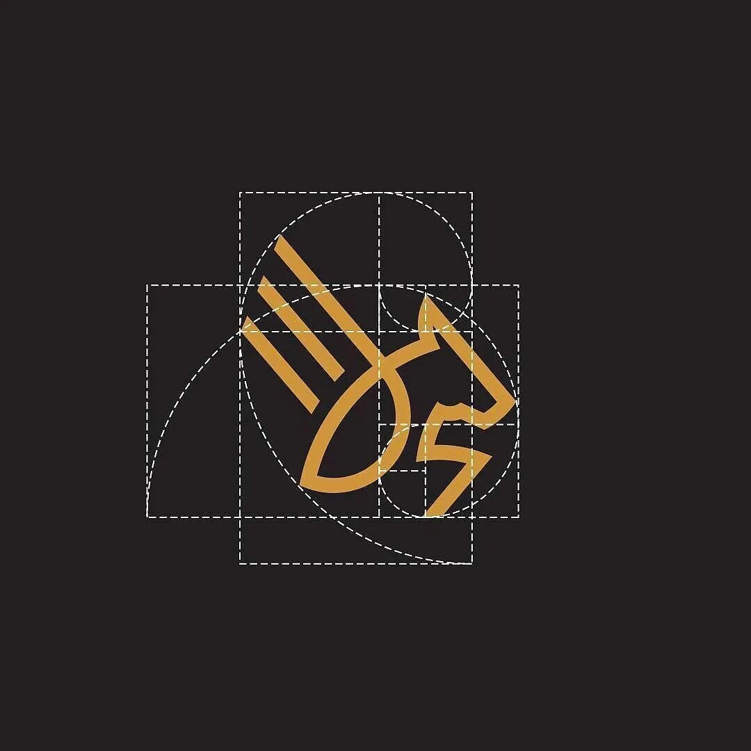 Золотое сечение в дизайне логотипа. Золотое сечение логотип. Apple золотое сечение. Логотипы в стиле золотого сечения. Золотое сечечение логотип a.