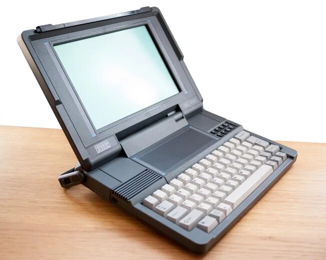 Портативный переносный компьютер. Psion MC-400. Нетбук Psion 1999. Psion Laptop Netbook MC 400. Psion MC 600.