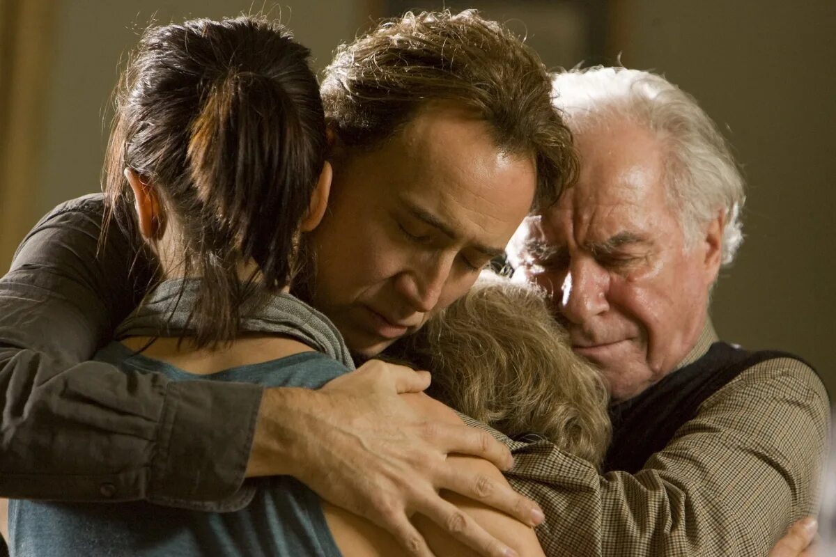 Знамения грядущего. Знамение грядущего. Знамение 2009. Николас кейдж знамение. Знамение шептун.