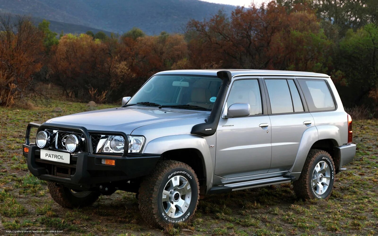 Ниссан патрол года выпуска. Nissan Patrol y61. Nissan Patrol y61 2011. Nissan Patrol y61 2001. Ниссан патруль 2002.