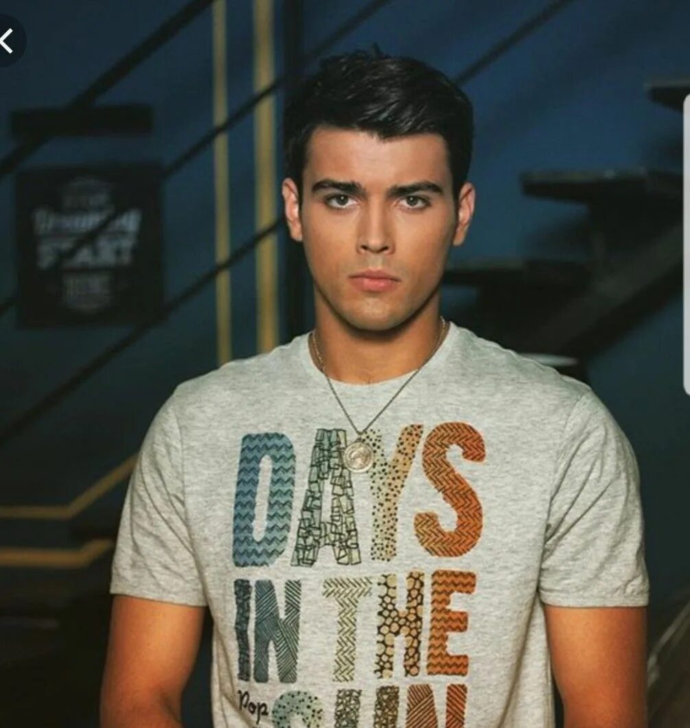 Максимильяно иглесиас. Сколько лет красавцу. Бруно гиссони фото. Джан яман турецкий актер 2020. Сколько лет красавцу.