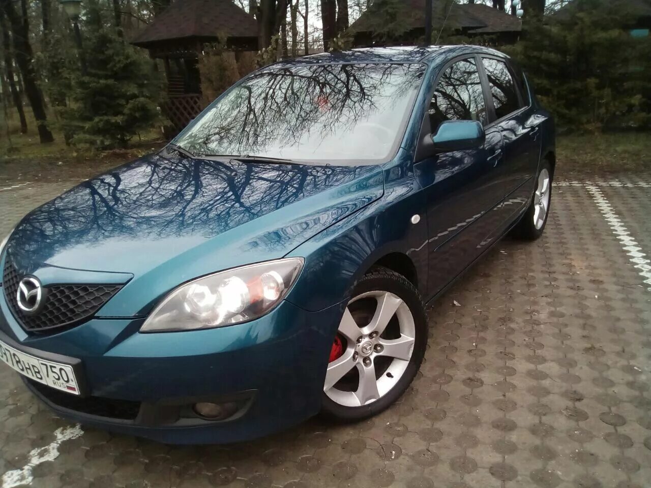 Куплю мазда 3 б у. Mazda 3 2007. Мазда 6 gg сине зеленая. Мазда 3 сине зеленая. Мазда 3 2008 сине зеленая.