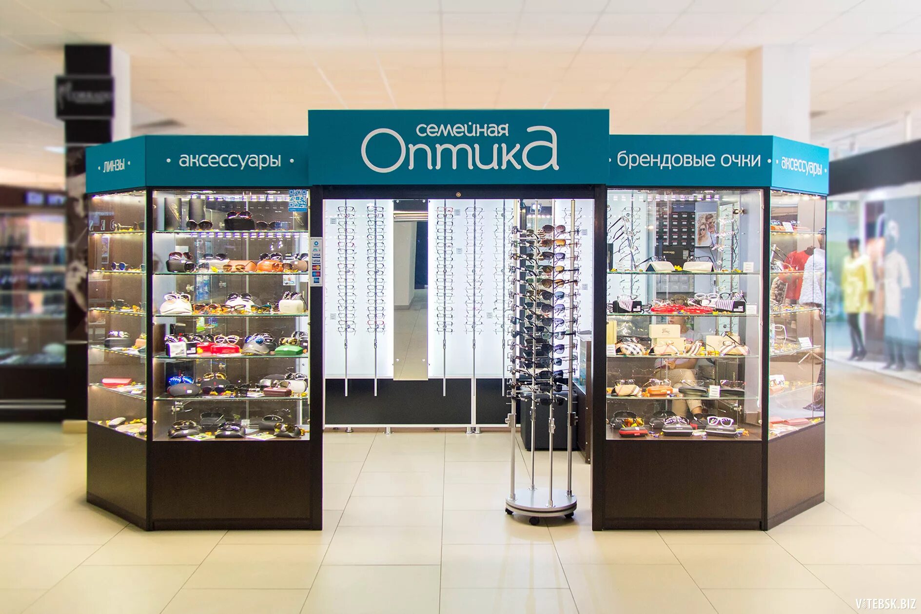 оптика рядом. оптика вывеска. оптика фаворит лыткарино. айкрафт магазины. магазин оптики.