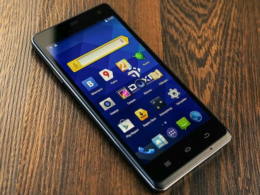 Dexp flash. Смартфон дексп ixion. dexp телефон 2015. dexp bs650. мощный телефон.