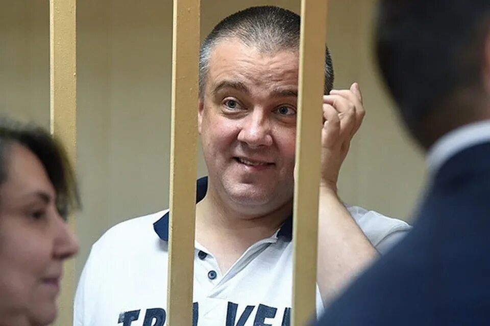 Адвокат константина пономарева. Бизнесмена пономарева. Бизнесмена пономарева. Загорский максим геннадьевич. Пономарев константин анатольевич бизнесмен.
