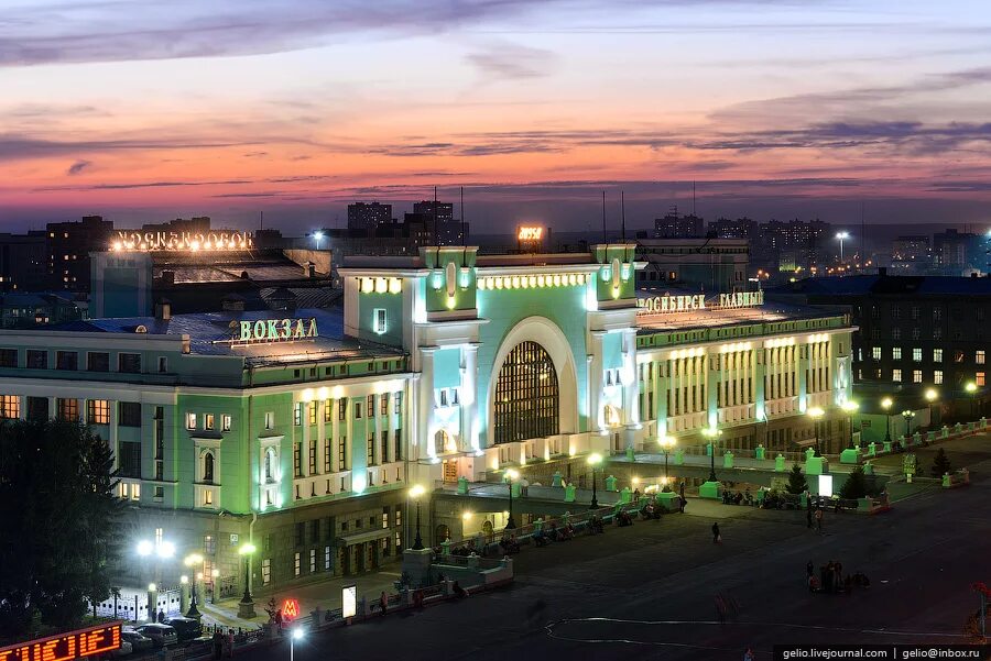 Новосибирск в каком веке. ЖД вокзал Новосибирск главный. Примечательности города Новосибирска. Доспремичательности Новосибирск. Новосибирский достопримечательности Новосибирска.