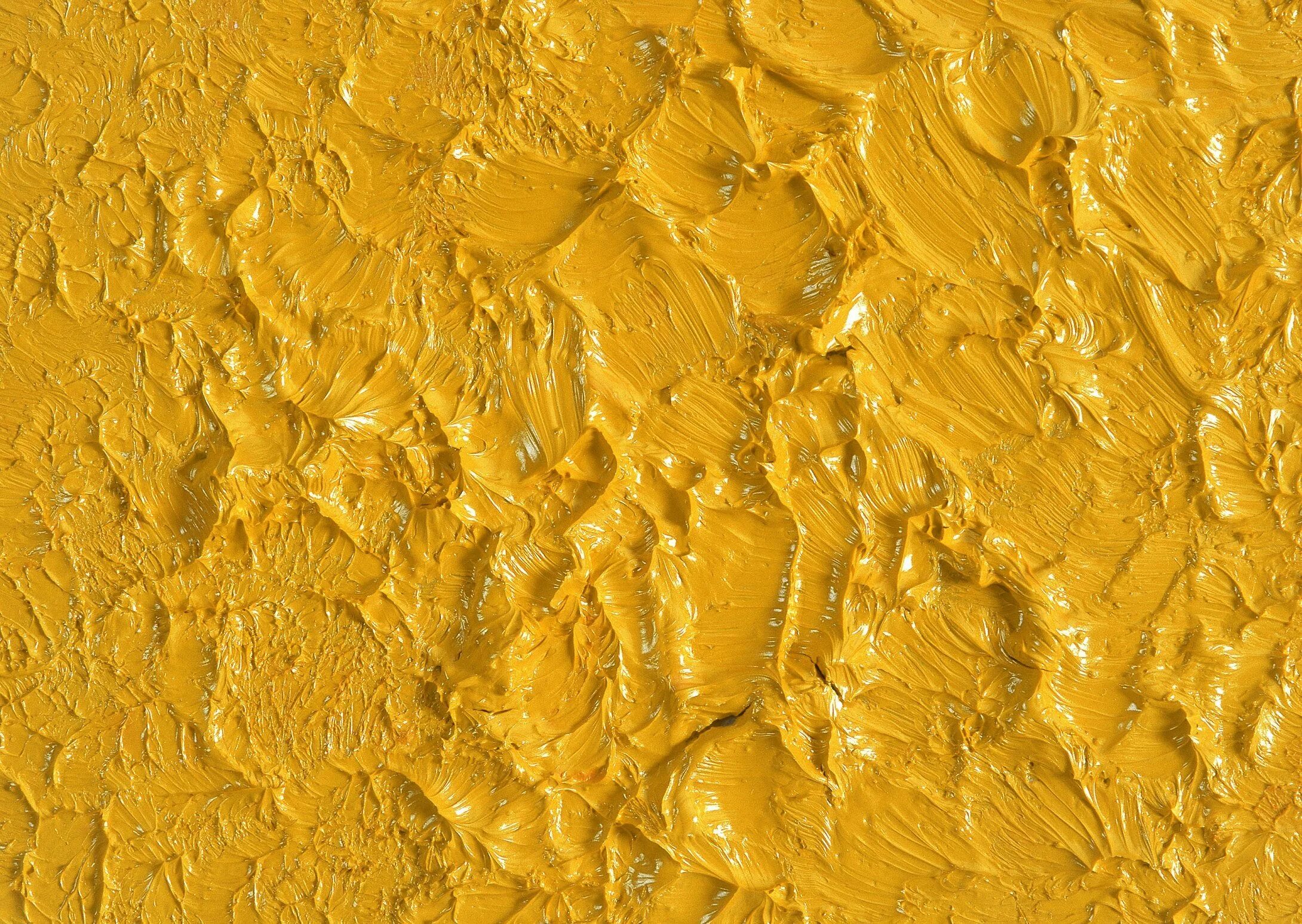 Масляная поверхность. Фактурный фон. Фактура масляной краски. Текстура краски. Желтая текстура.