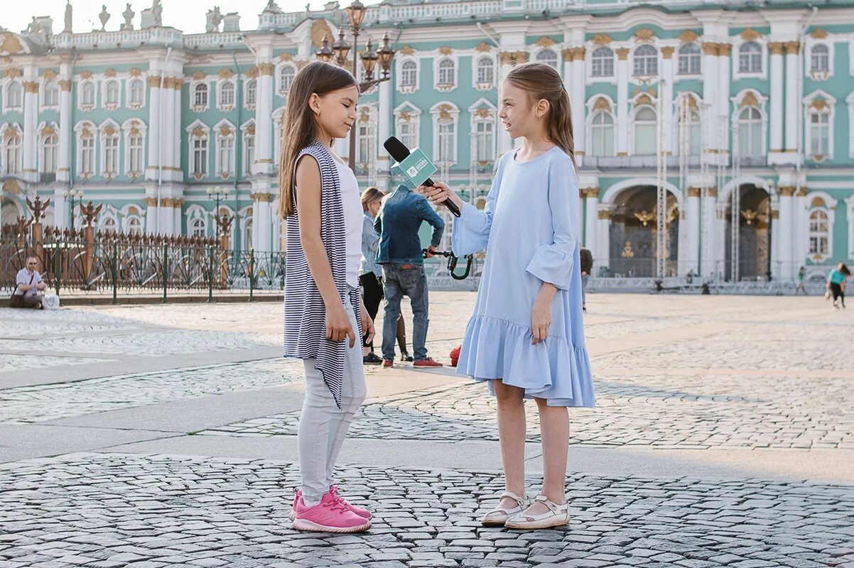 Дети блоггеры москвы. Курсы блоггеров для детей. Дети блоггеры. Дети блоггеры. Блоггеры подростки.