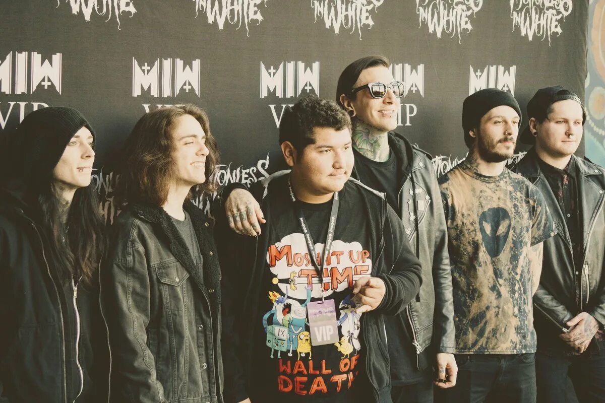 Meet you at graveyard. Meet you at graveyard